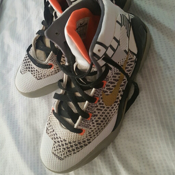 Rare kobe 9 elite GS sneakers high size6.5y - Picture 2 of 7